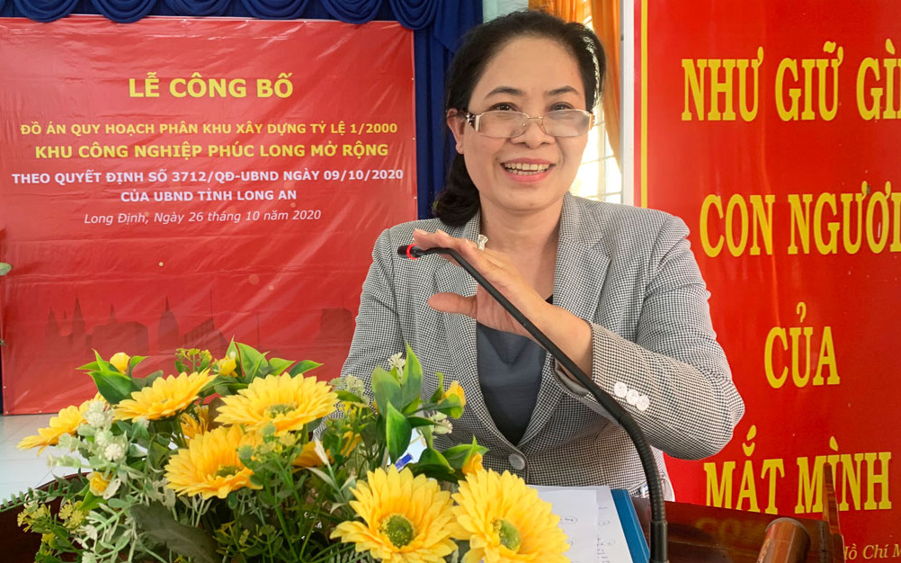 Bà Ninh Thị Bích Thùy, Phó Giám đốc Công ty TNHH Đầu tư và xây dựng Phúc Long, chủ đầu tư KCN Phúc Long mở rộng cam kết sẽ triển khai dự án đúng theo diện tích quy hoạch được duyệt, bảo đảm vệ sinh môi trường.