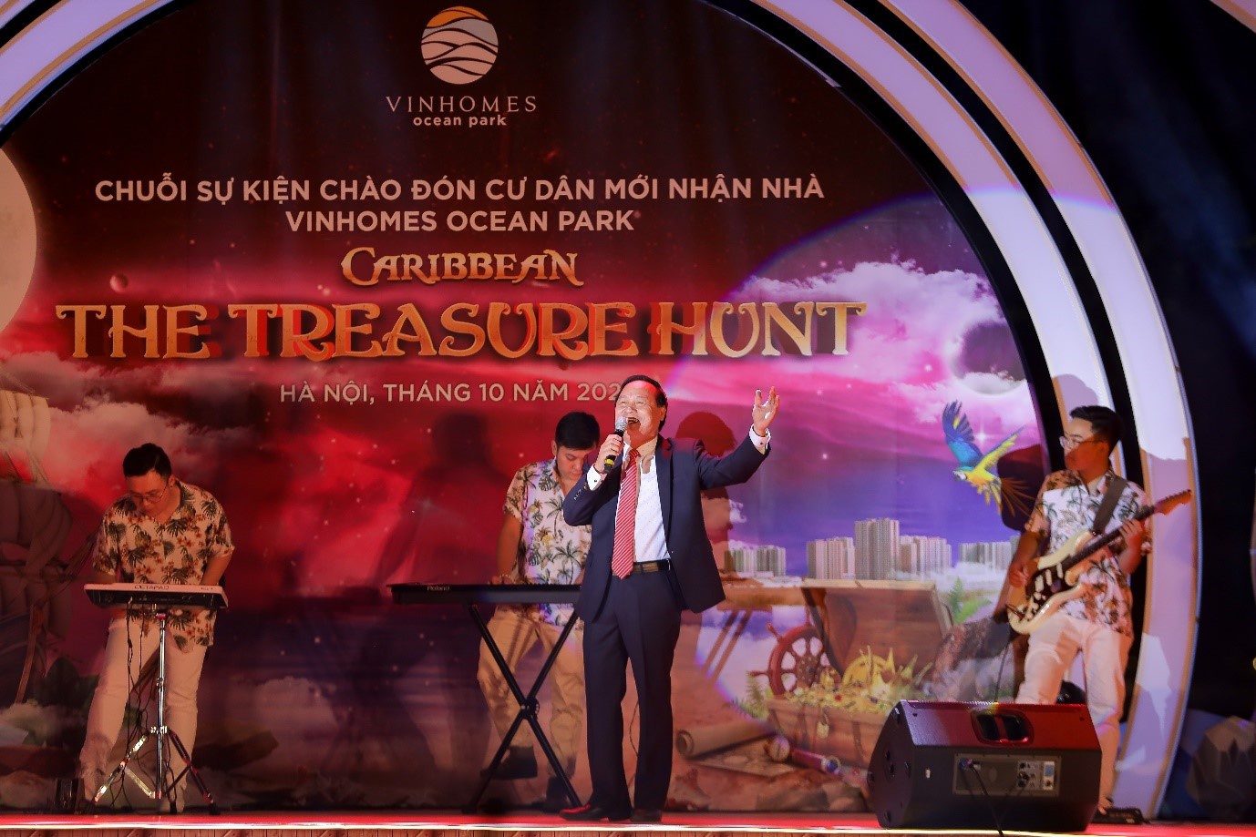 Gần 10.000 người tham dự “Caribbean The Treasure Hunt - Săn tìm kho báu phong cách Ca-ri-bê”.
